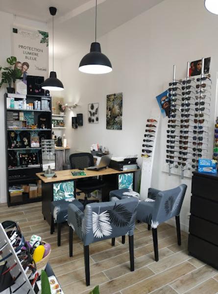 Vente de lunettes de soleil à LONGJUMEAU